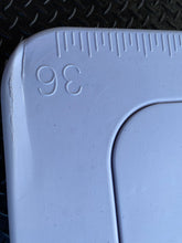 Load image into Gallery viewer, Ding/Dent Ultimate Workstation CC302