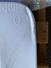 Load image into Gallery viewer, Ding/Dent Ultimate Workstation CC302